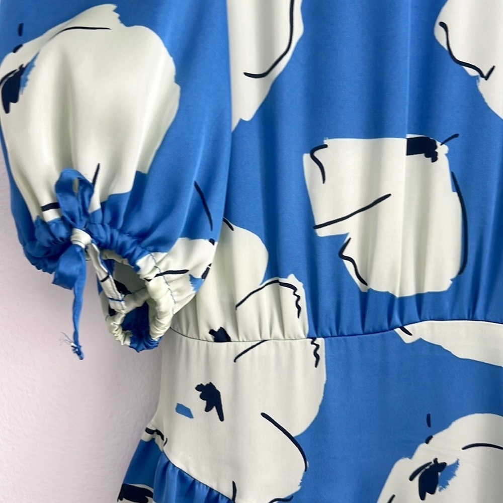 Topshop Crinkle Texture Wrap Front Midi Dress Blue Floral NWT - Picture 13 of 16